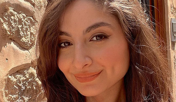 Ischtar Isik #MysticGirlsBio