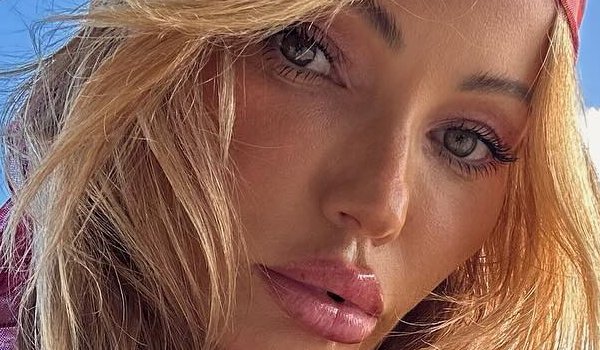 Abby Dowse #MysticGirlsBio