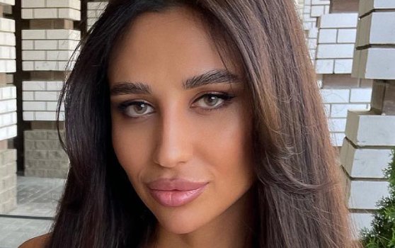 Alena Koval #MysticGirlsBio