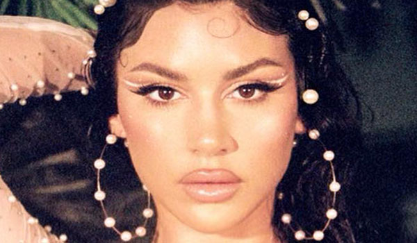 Queenie Sateen #MysticGirlsBio