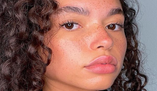 Quinn Strange #MysticGirlsBio