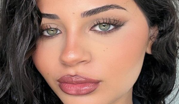 Mariam Alk #MysticGirlsBio